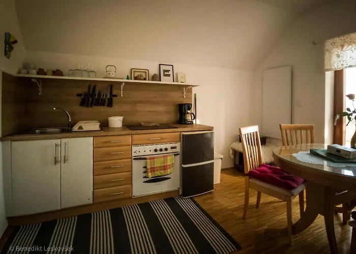 Panorama Glamping Visole